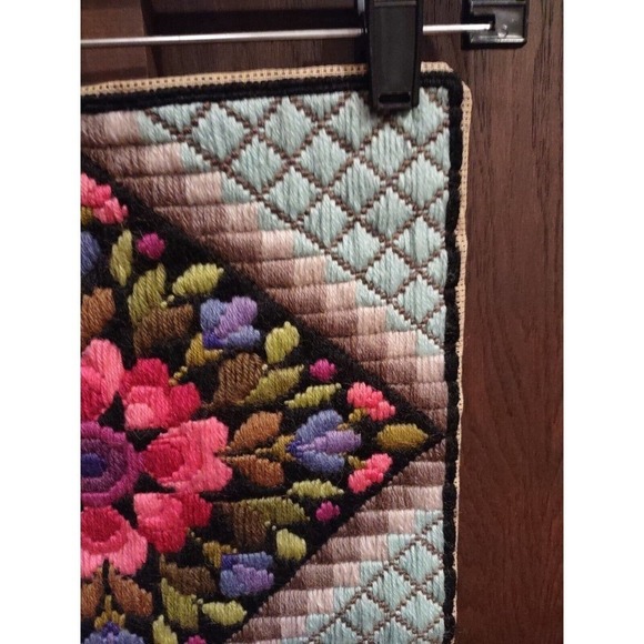 TAPESTRY Wall Hanging Bright Floral Pink BELL PULL 12 X 33 Cross Stitch No Back - Picture 8 of 12